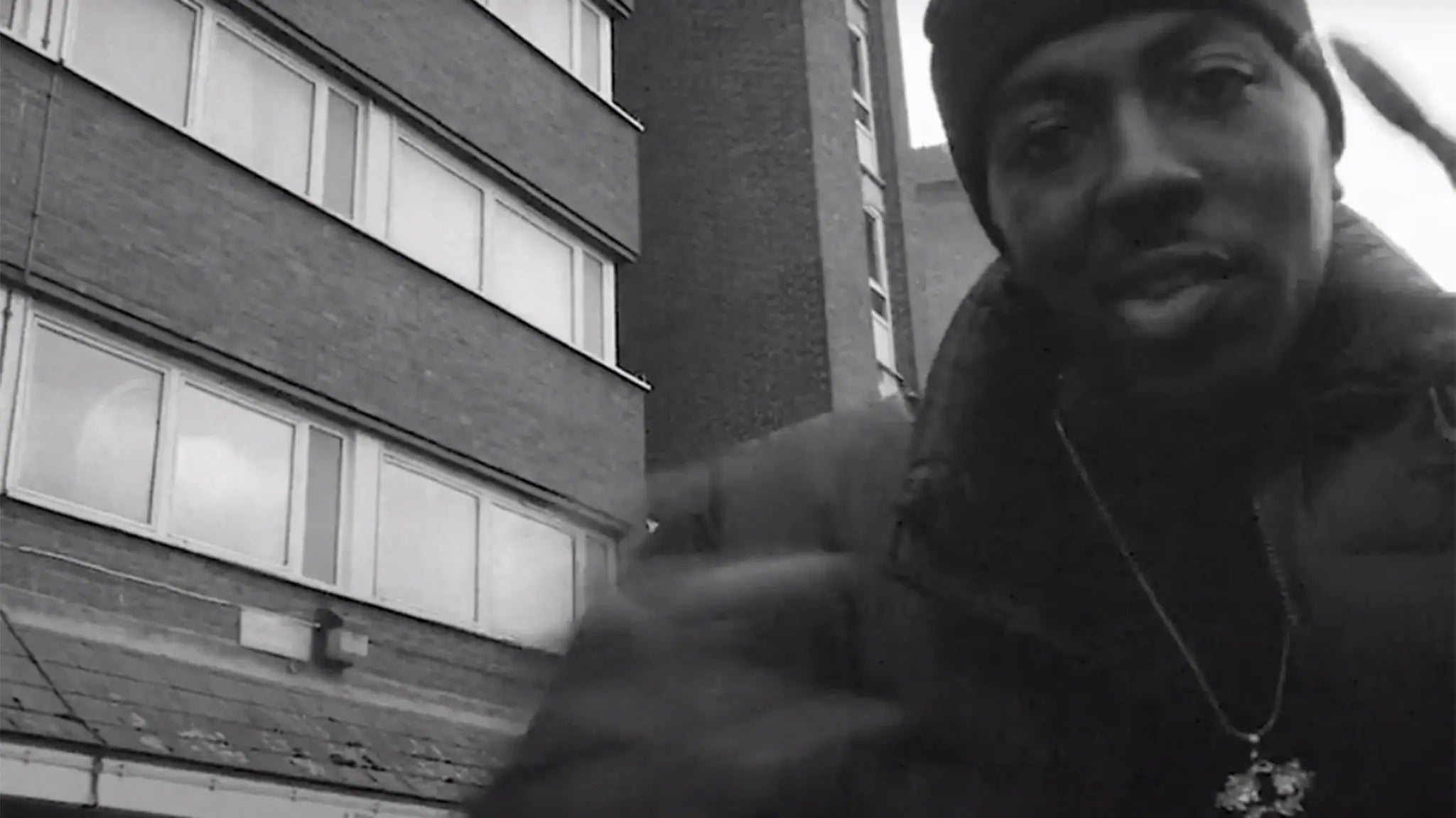 Mosik Rhymes Ft Sincere - What'S To Stop Us - Patta