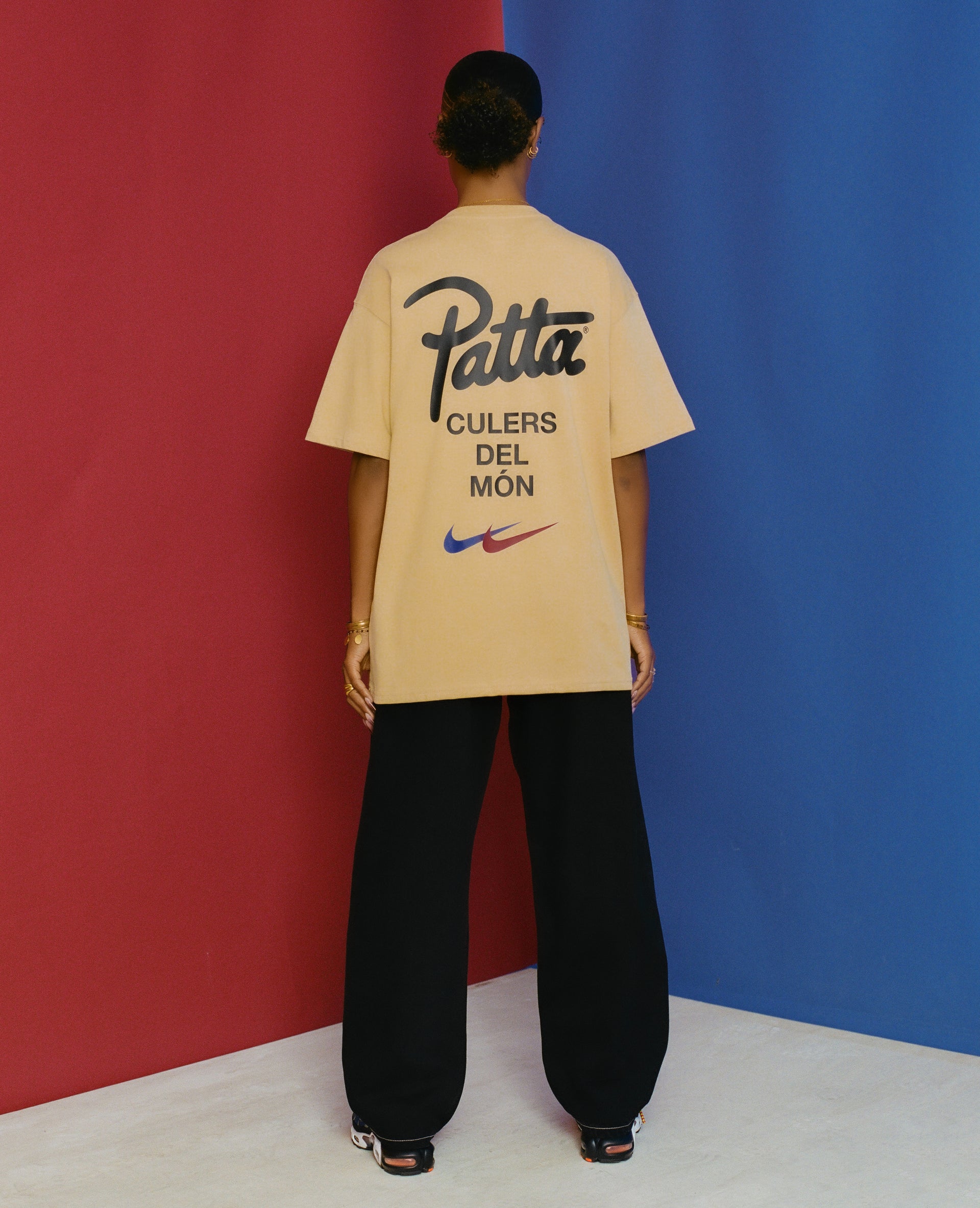 FCB x Patta Culers del Món T-Shirt (Sesame)