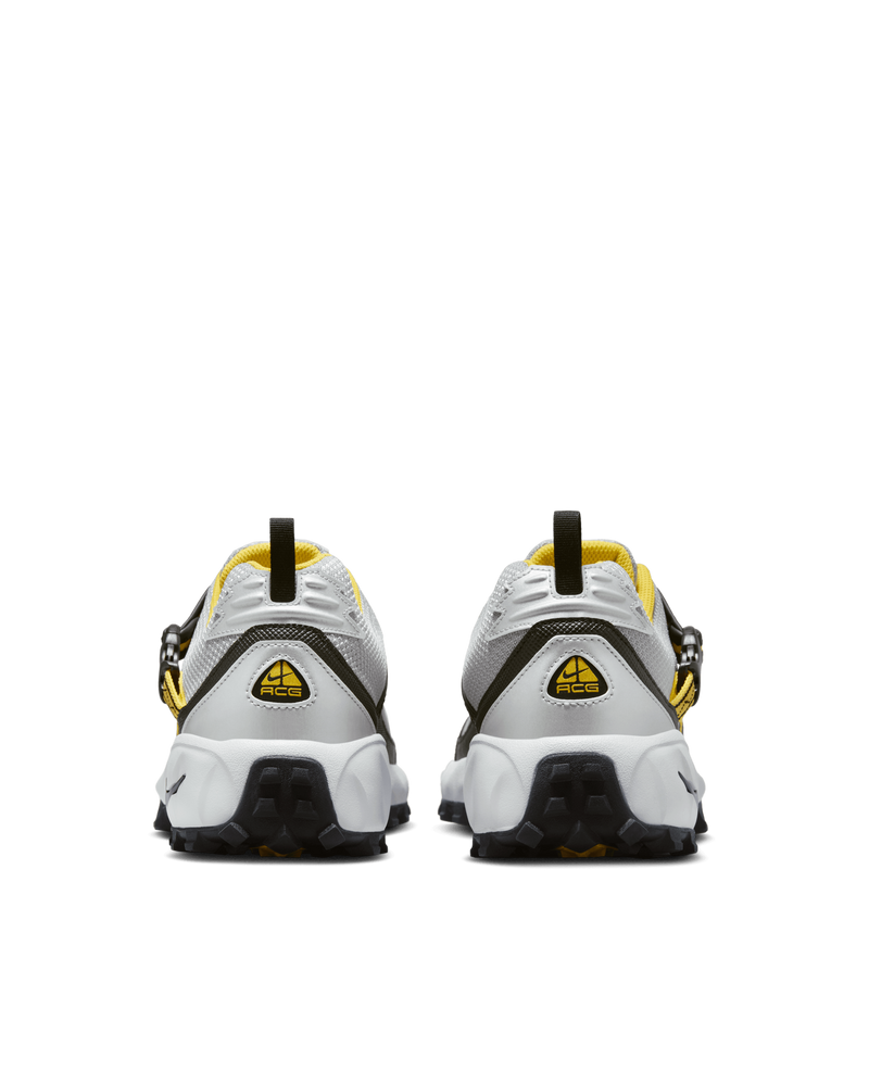 Nike ACG Phassad (Black/Yellow Zest-Metalic Silver)