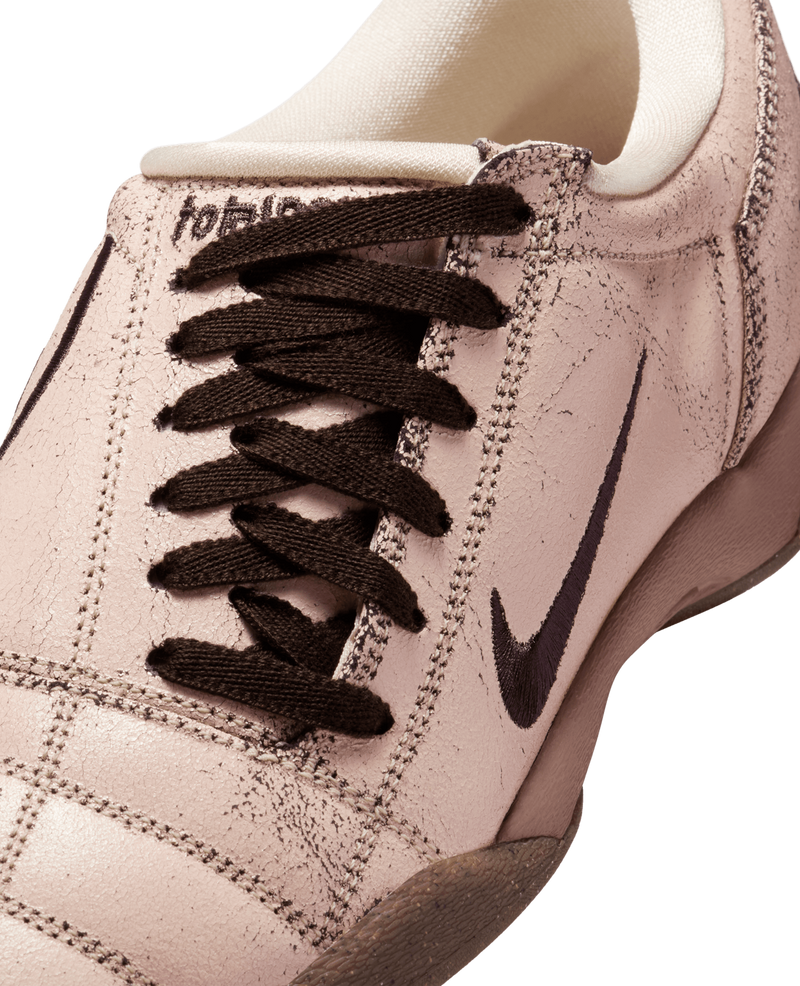 Nike Total PRM (Pearl White/Shadow Brown-Pearl White-Gum DK Brown)