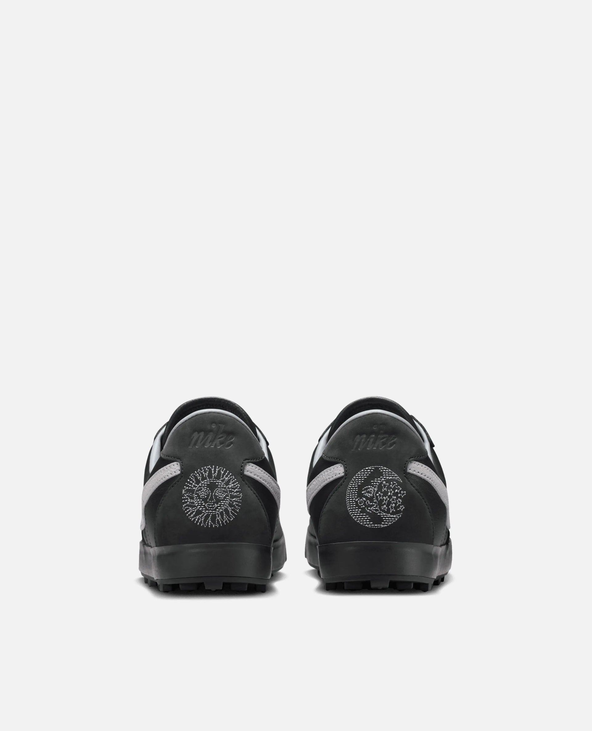 Nike Astrograber (Off Noir/Cement Grey) Nike