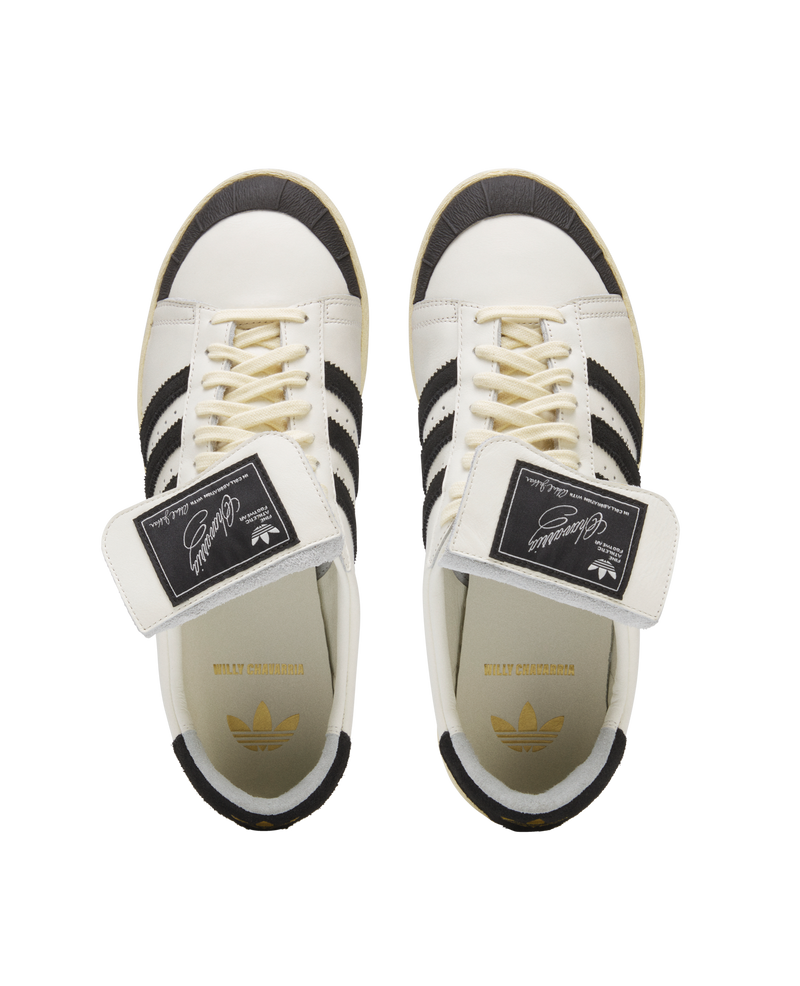 adidas Chavarria Jabbar Low (Off White/Core Black/Warm Vanilla)